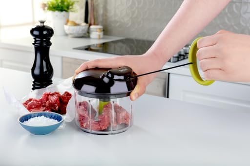 Tefal 5-Second Chopper, 900 ml, Manual Food Chopper and Mixer, Easy to Use, Stainless Steel Blades, Safe to Use, Versatile Results, Vegetables, Onions, Hummus, Guacamole, Herbs And Nuts, K1320404