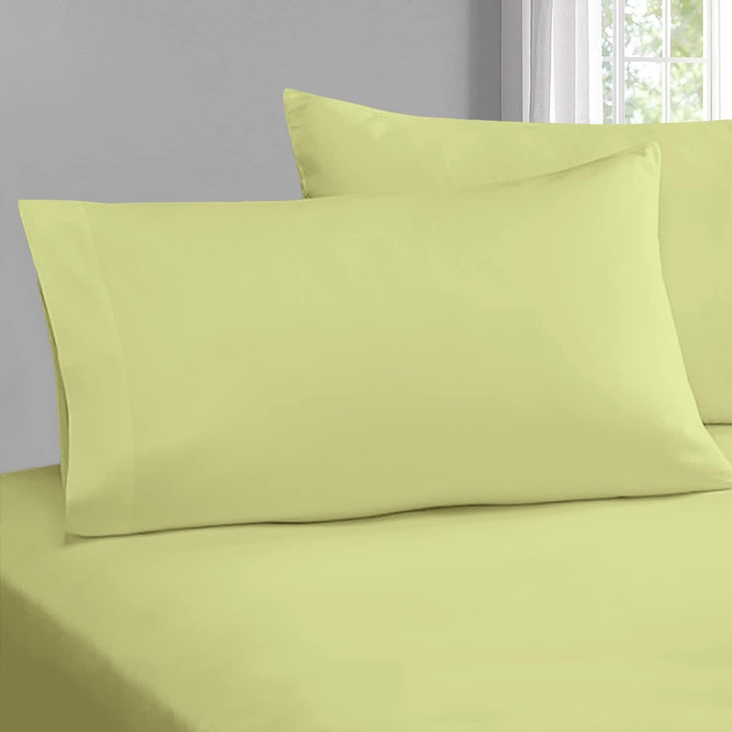 Pizuna Pure 100% Cotton Pillow Cases Queen Size Set of 2 Rio Red, Luxurious 400 Thread Count Long Staple Cotton Sateen with Envelope Closure (Combed Rio Red Cotton Pillow Cases Queen)