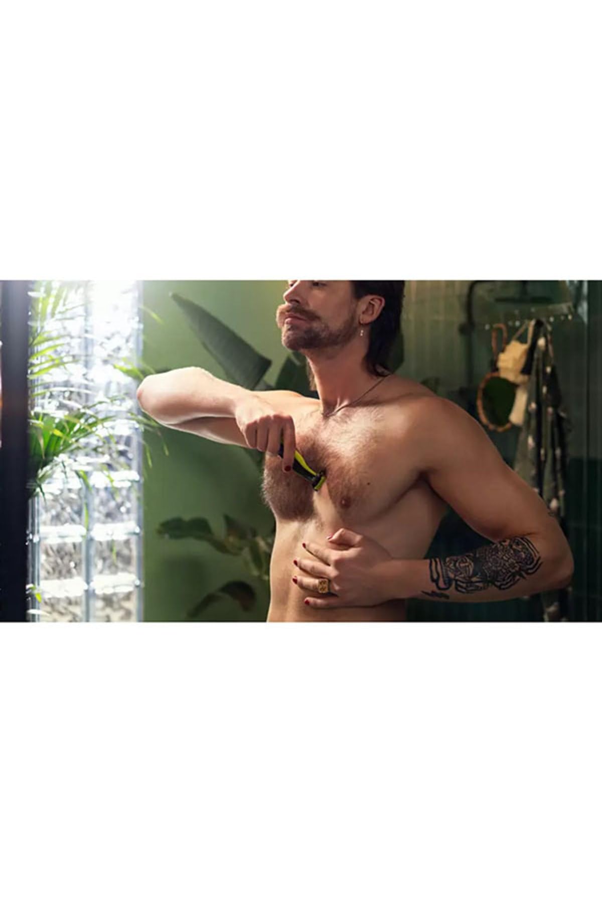 Philips OneBlade | Dual-Sided Blade | Unique OneBlade Technology | Long Lasting Battery | Waterproof | Electric Beard Trimmer, Shaver | Face + Body | QP2824