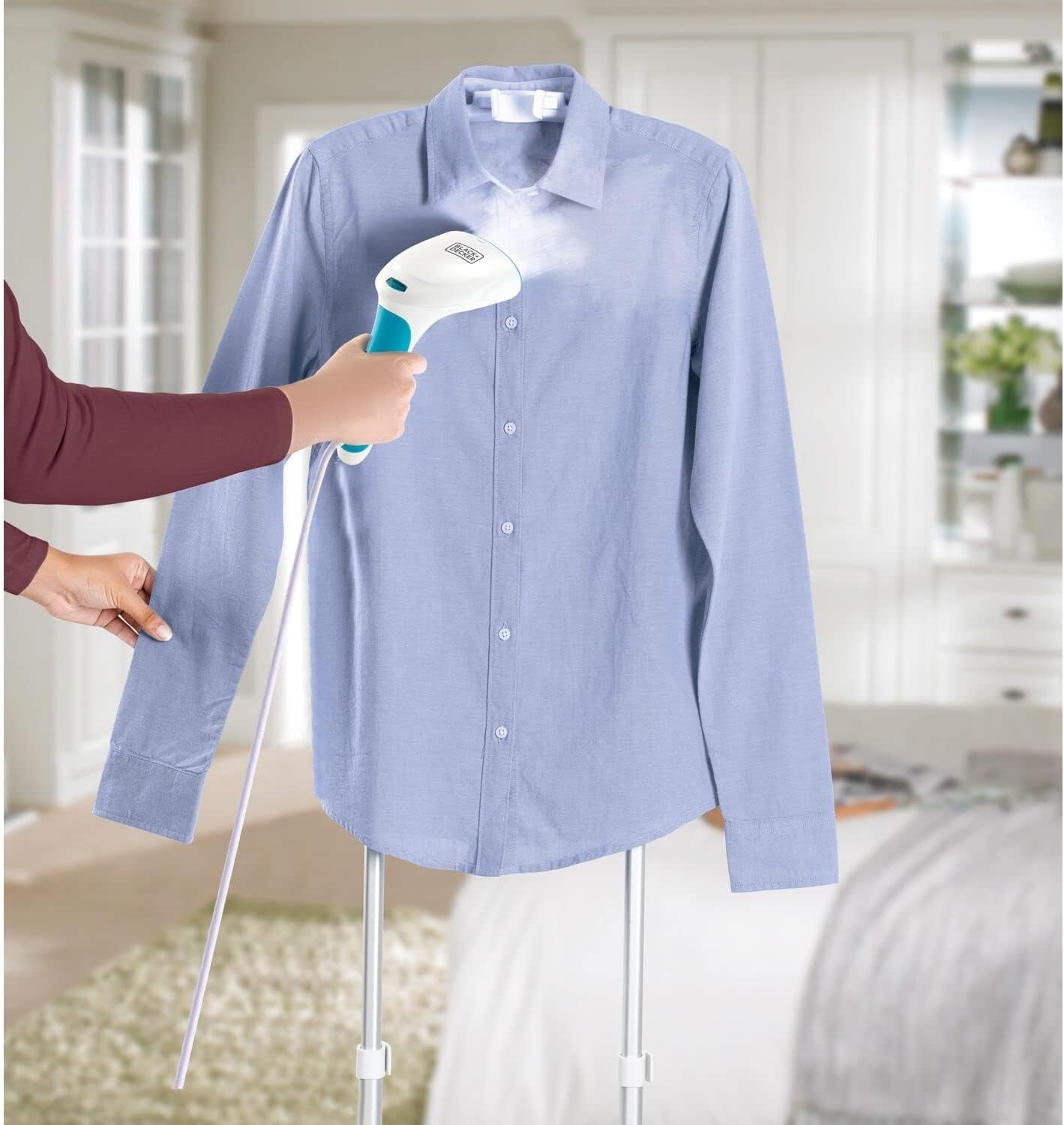 BLACK+DECKER Portable Digital Handheld Garment Steamer 1600W Black HSTD1600-B5