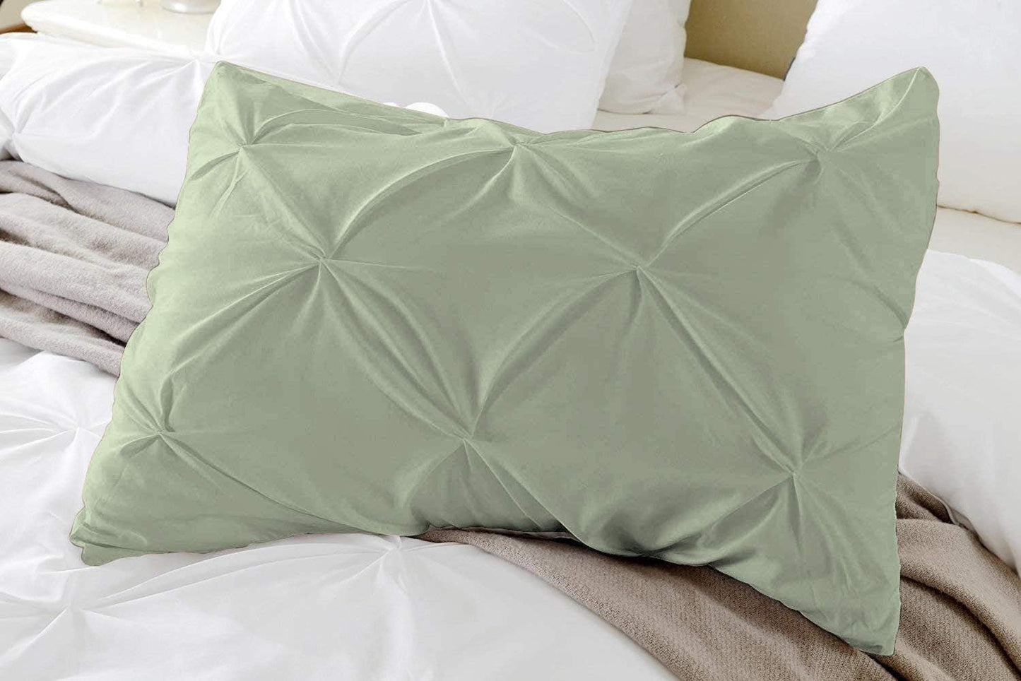 Premium Quality - King/California King Size (94" x 104") Inches, 3Pcs Pinch Pleated Comforter Set, 400GSM 100% Egyptian Cotton 800 Thread Count - Chocolate Solid