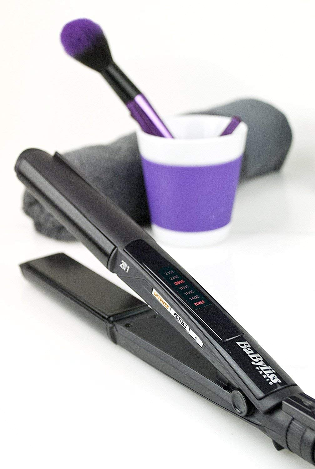 BaByliss Hair Straightener wet & Dry Straight, Dual-function Straightening And Curling, Advanced Heat Technology With Quick Heat-up Time, Long-lasting Results & Salon-quality Styling, ST330SDE (Black)