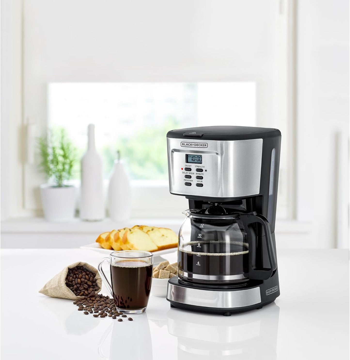 Black+Decker 750W 10 Cup Coffee Maker/Coffee Machine With Glass Carafe For Drip Coffee, Silver/Black - Dcm750S-B5, 2 Years Warranty