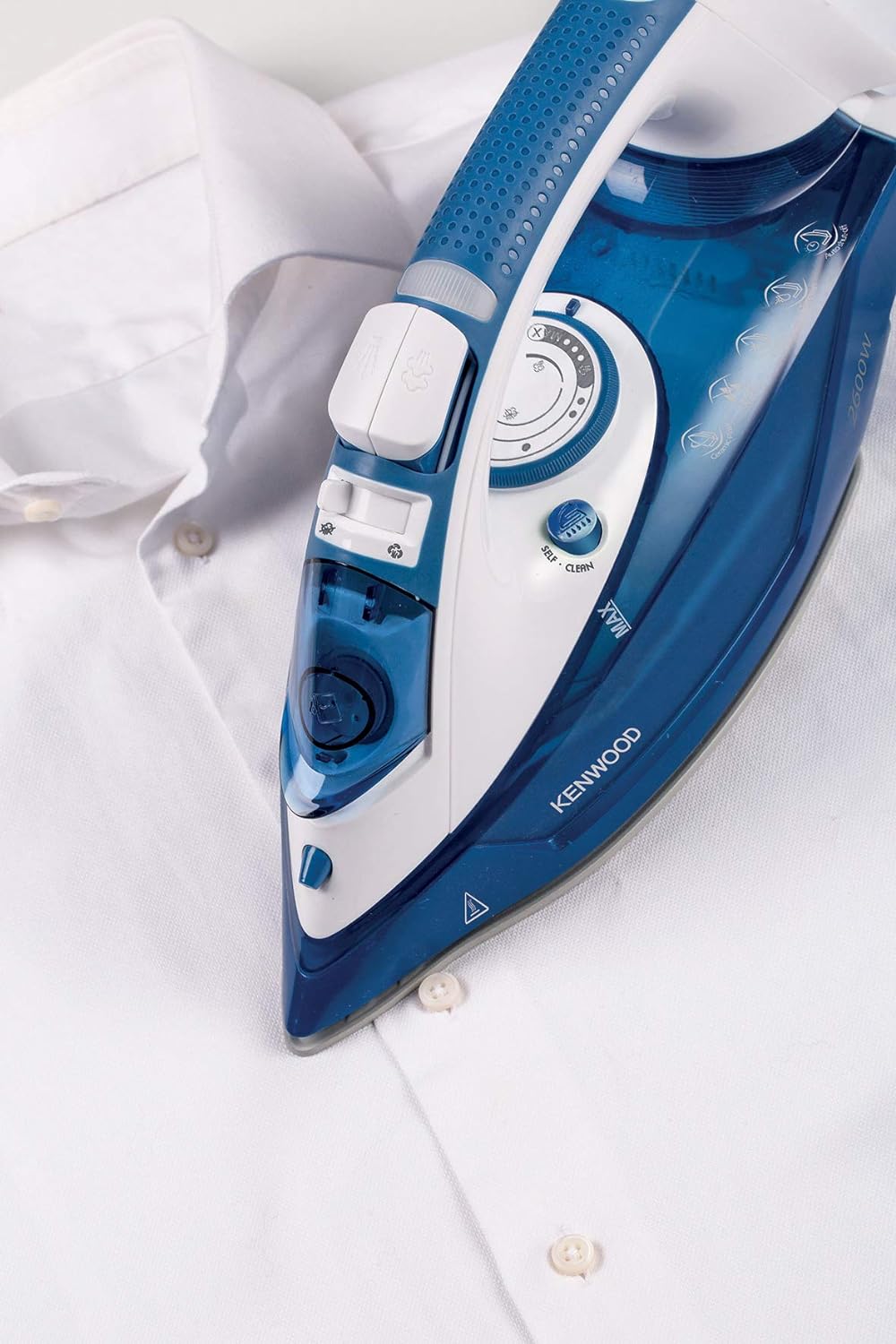 KENWOOD Steam Iron 2600W with Ceramic Soleplate, Anti-Drip, Anti-Calc, Self Clean, Continuous Steam, Burst, Spray Function STP70.000WG White/Green