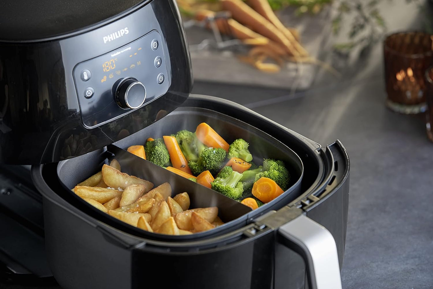 PHILIPS Avance Collection 2200W Air Fryer, with Fat Removal Technology for Healthy Cooking/Baking/Grilling, HD9650/91, Black., 1.4Kg XXL - UAE Version