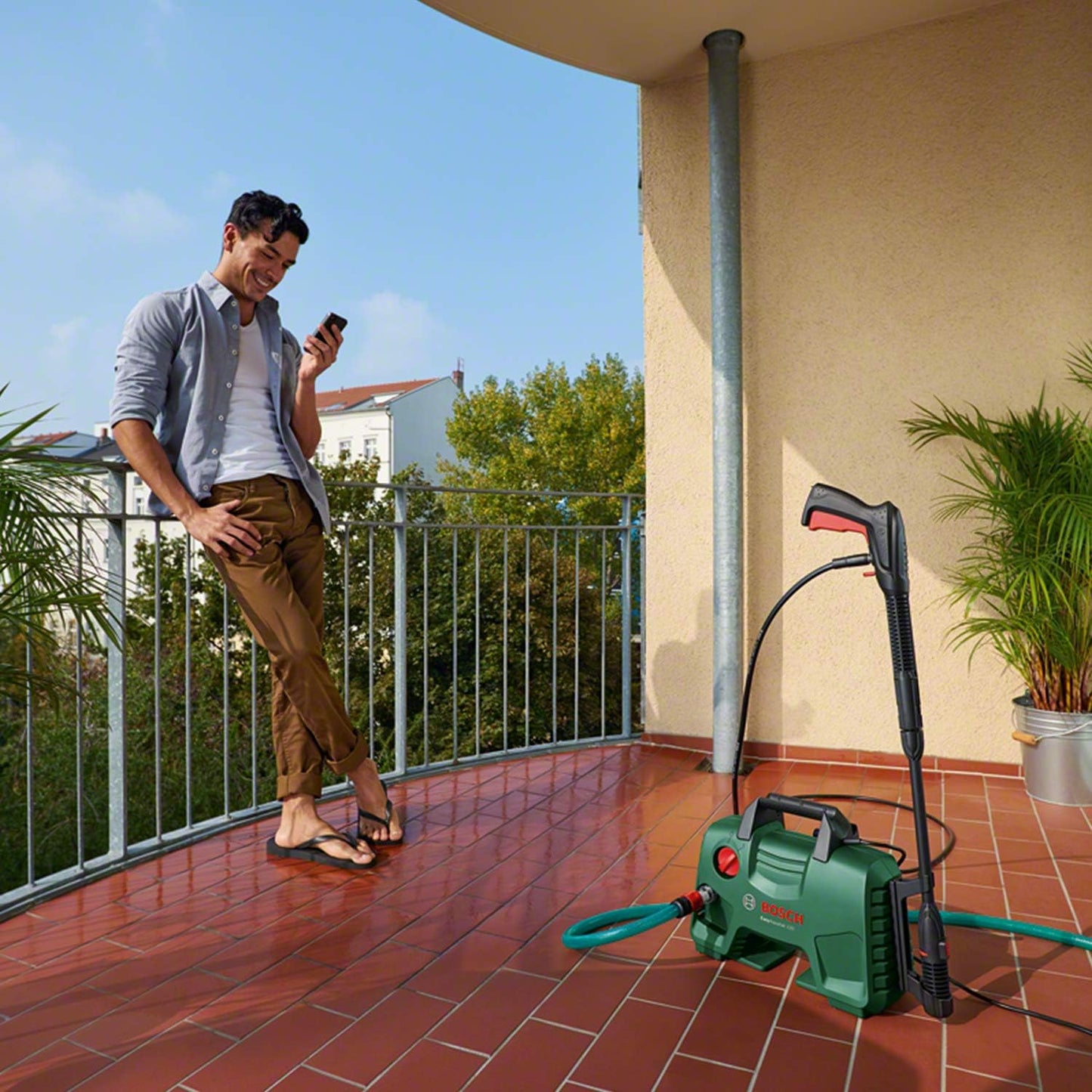 Bosch Easy Aquatak 100 Long Lance High Pressure Washer Green 1100W 06008A7E71
