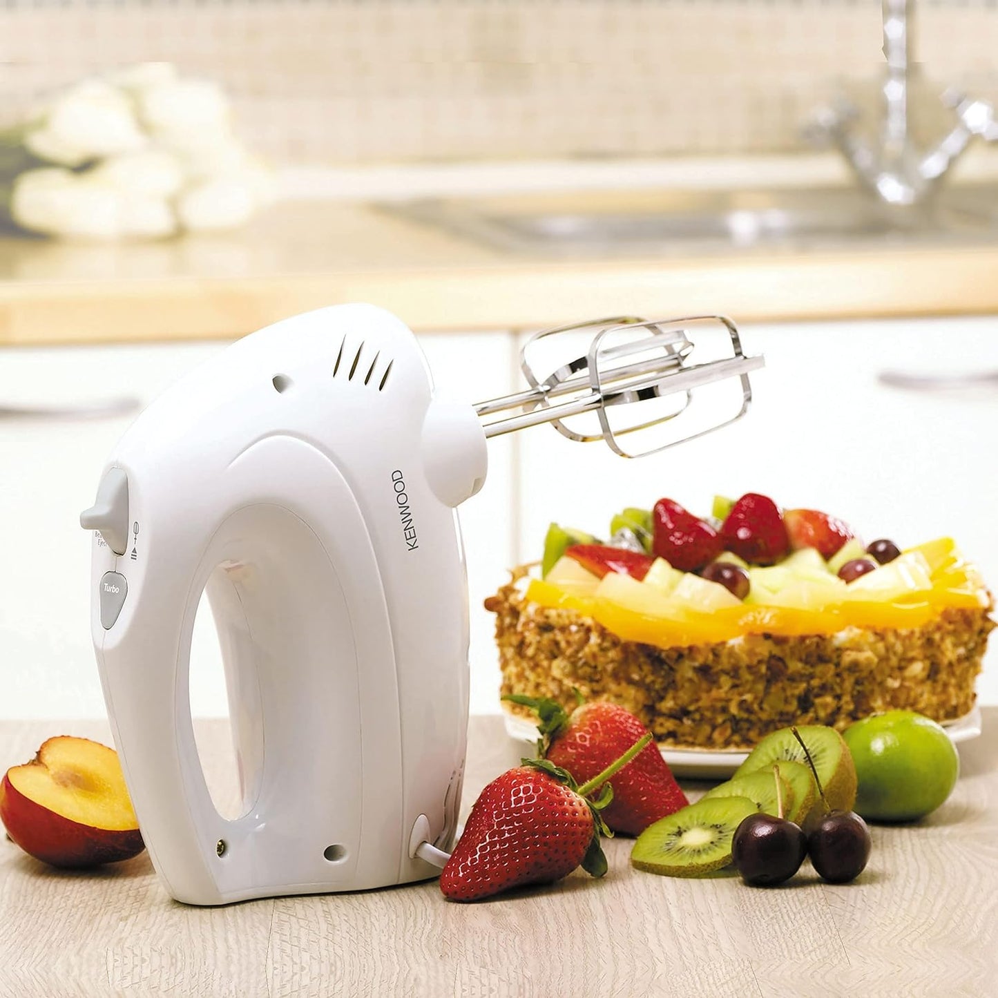 KENWOOD Hand Mixer (Electric Whisk) 300W with 5 Speeds + Turbo Button, Twin Stainless Steel Kneader and Beater for Mixing, Whipping, Whisking, Kneading HMP20.000WH White
