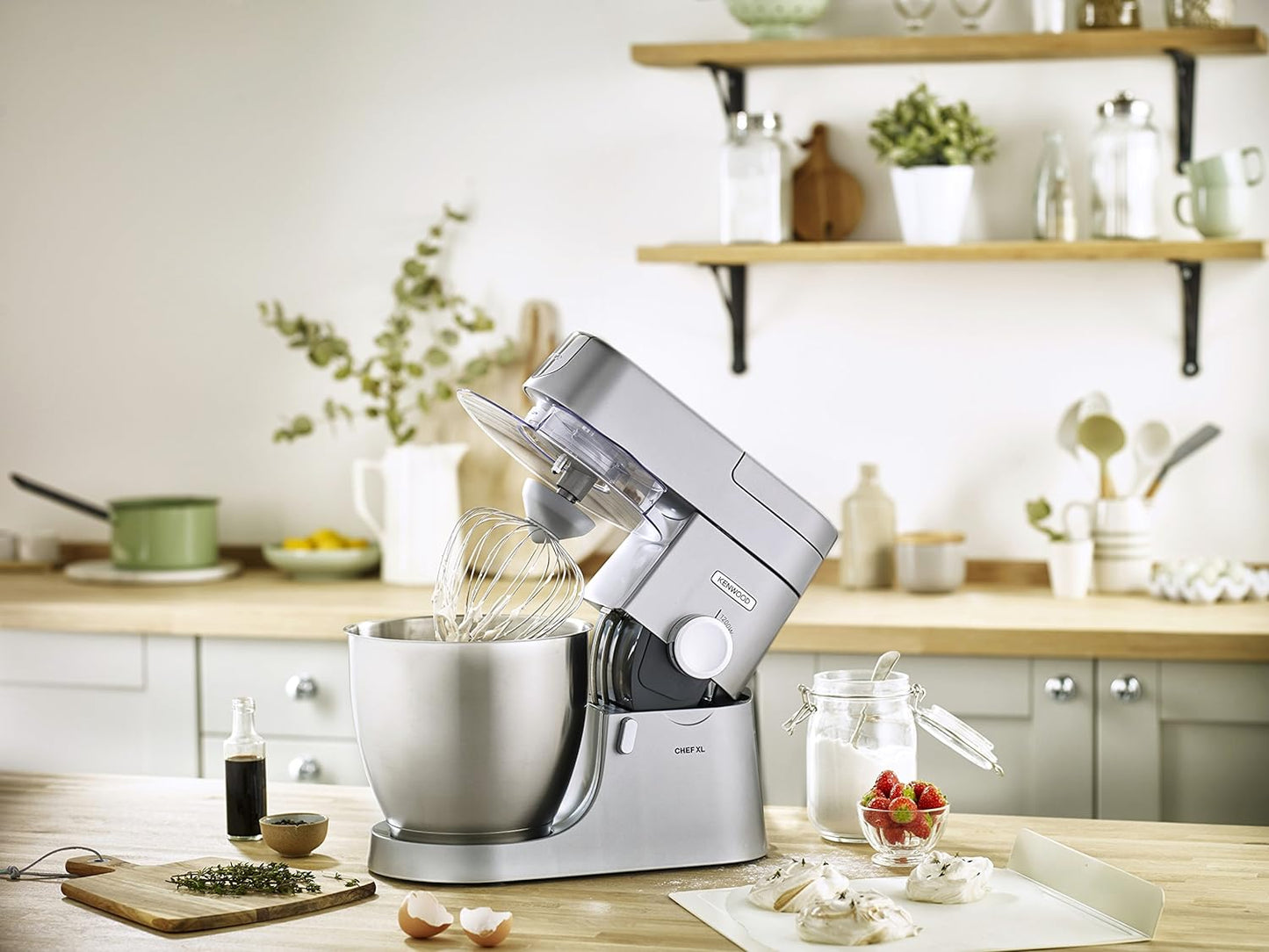 KENWOOD Stand Mixer Kitchen Machine Metal Body CHEF XL 1200W with 6.7L Stainless Steel Bowl, K-Beater, Whisk, Dough Hook, Blender KVL4110S Silver