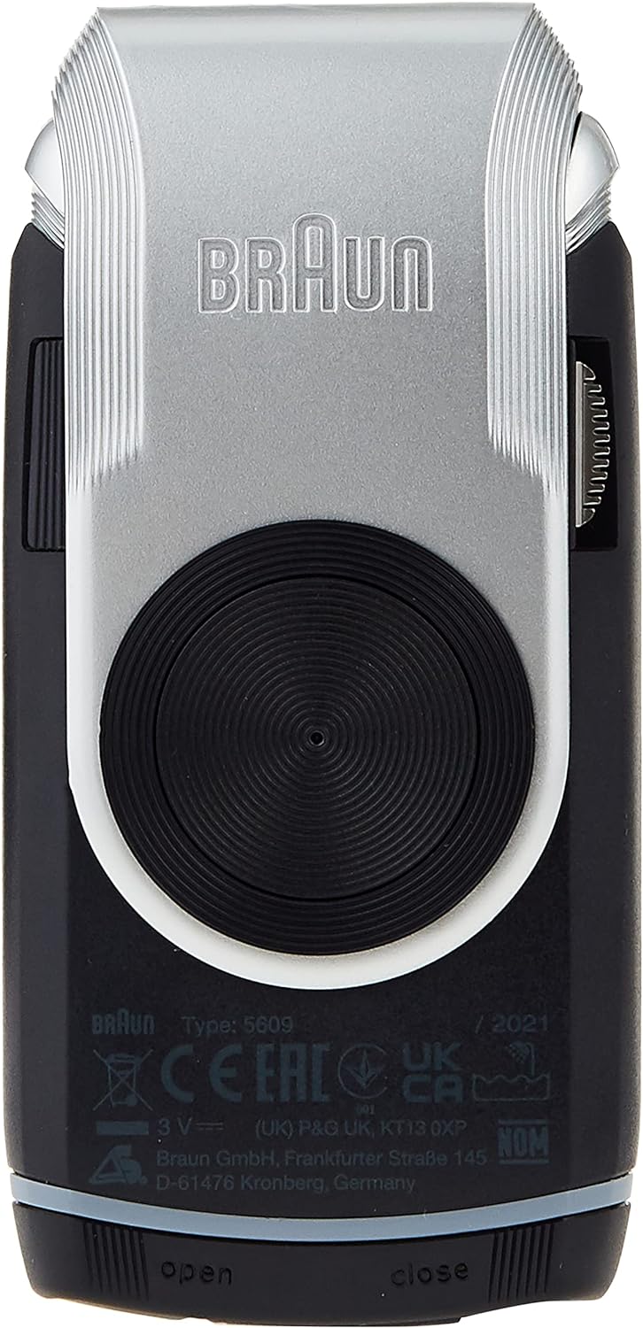 Braun M-90 Mobile Shaver Battery Operated