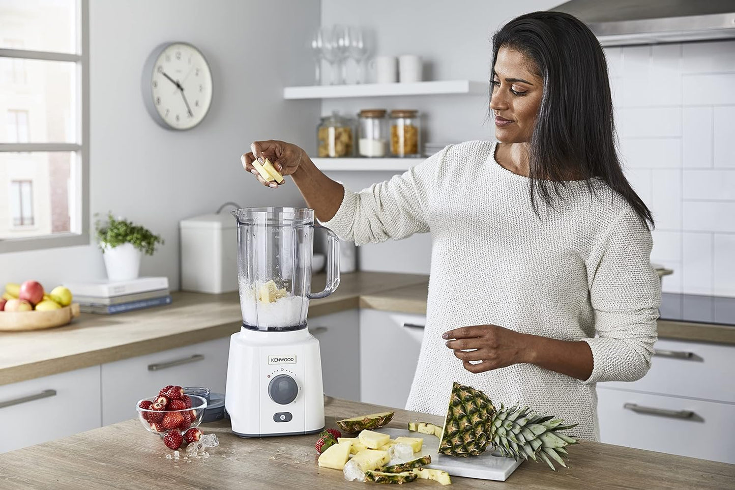 Kenwood Blender 2.0 L Jar 650 Watts With 2 Mill And 1 Extra Jar, White, Blp406Wh