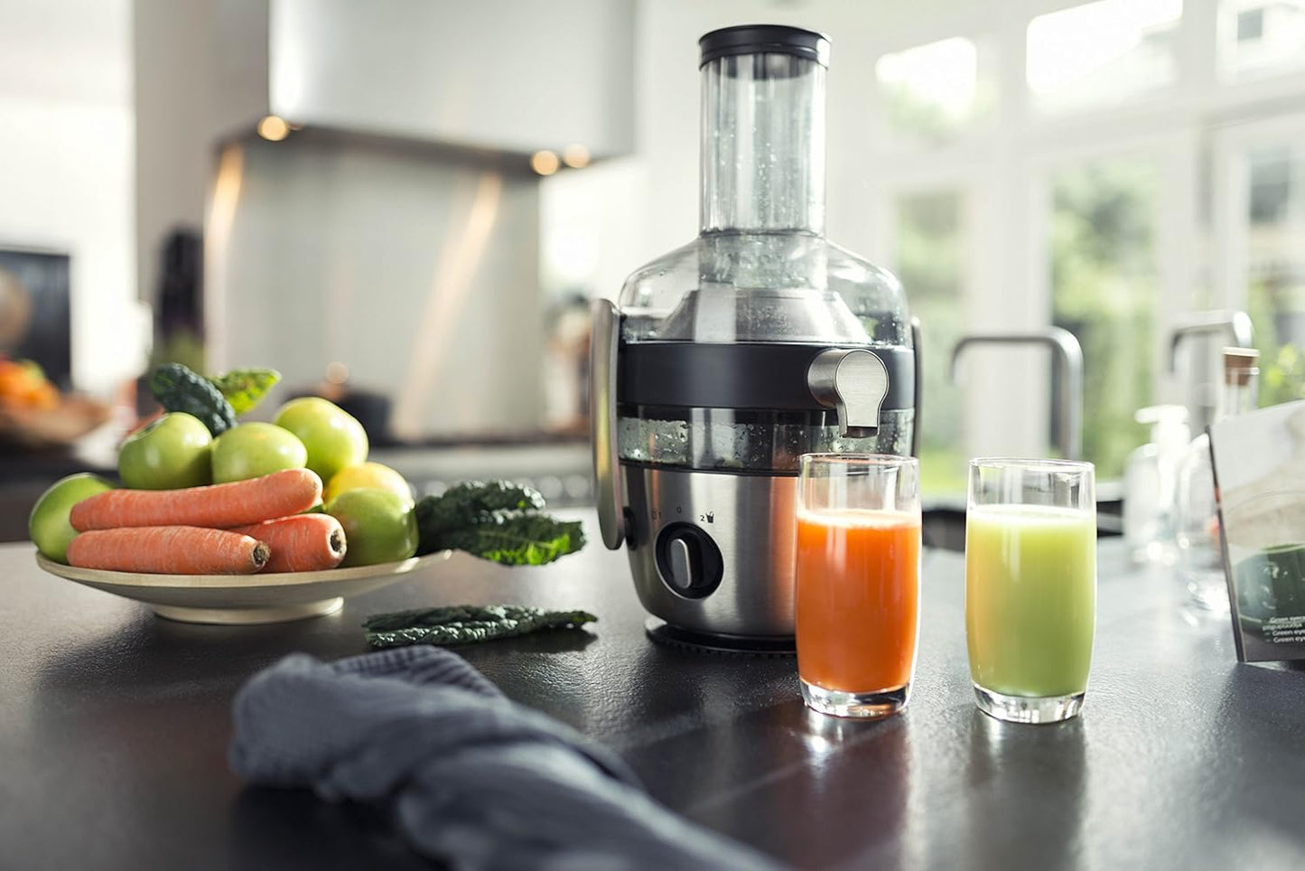 Philips 1200W Avance Collection Juicer- 1200W, 1L Capacity, XXL Feeding Tube, Lower Noise - HR1922/21
