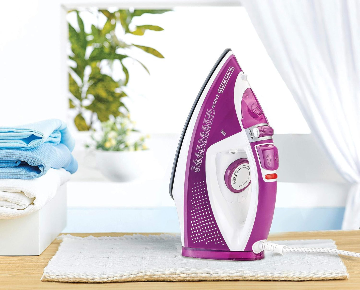 Black+Decker Steam Iron, Magenta, 2400W, X2450-B5