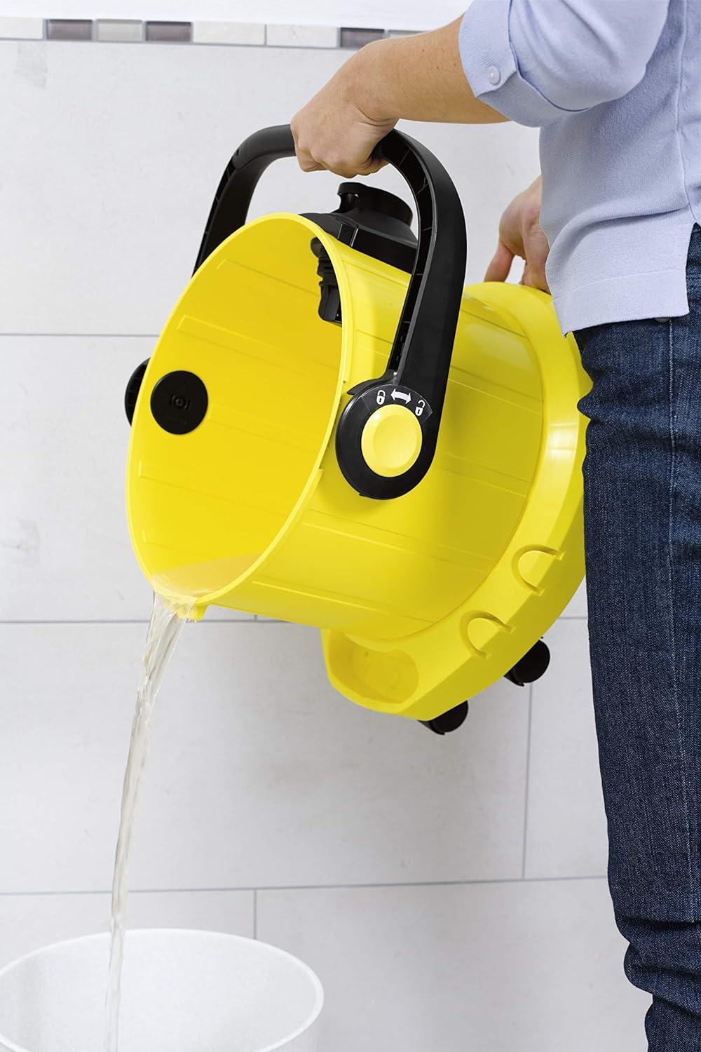 Karcher Se 4001 Spray Extraction Cleaner"Min 1 year manufacturer warranty"