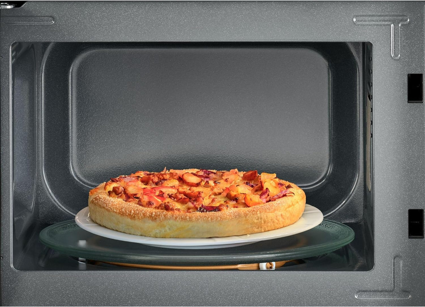 BLACK+DECKER 20L 700W Microwave Black With Chrome Finish Multiple Timer Options 5 Power Levels, 35 Min Timer, Cooking End Signal For Even Cooking/Heating, Defrost Function MZ2010P-B5