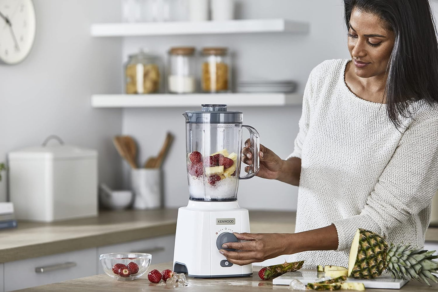 Kenwood Blender 2.0 L Jar 650 Watts With 2 Mill And 1 Extra Jar, White, Blp406Wh
