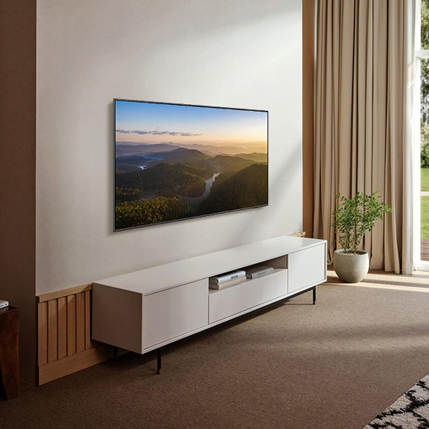 Samsung 65 Inch TV QLED Quantum Processor 4K Motion Enhancemnet HDR10+ - QA65Q70CAUXZN (2023 Model)