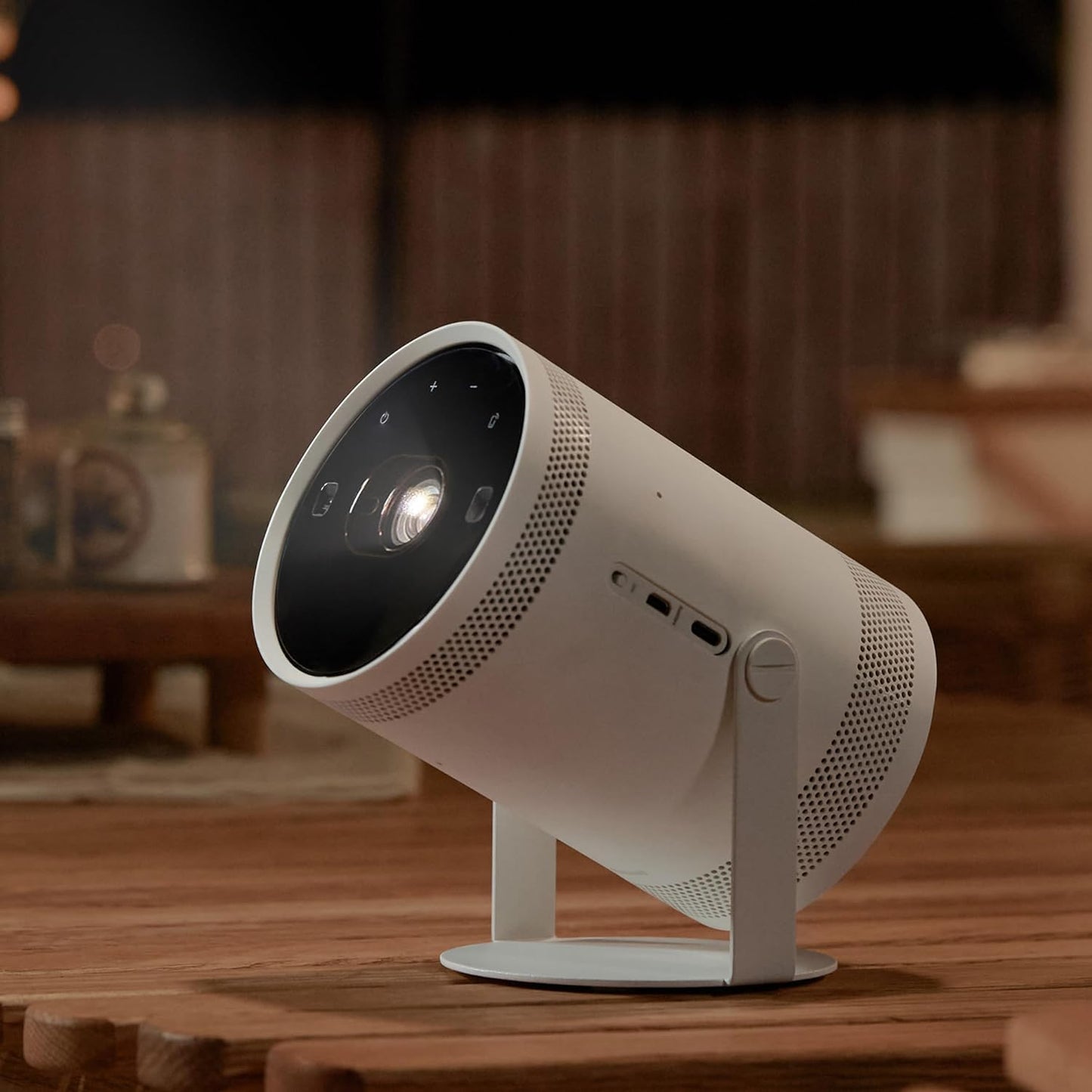Samsung The Freestyle LED portable projector, 2nd GEN, White, 2023, 30-100", HDR Compatible, SP-LFF3CLAXXZN