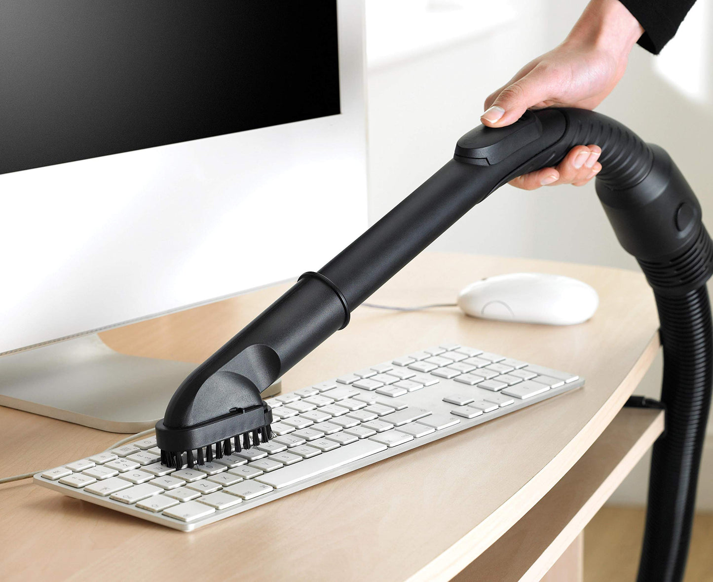 Black+Decker Multi-Cyclonic Bagless Vacuum Cleaner With 6 Stage Filtration 1480W 1.8L Black Vm1480-B5"Min 1 year manufacturer warranty"