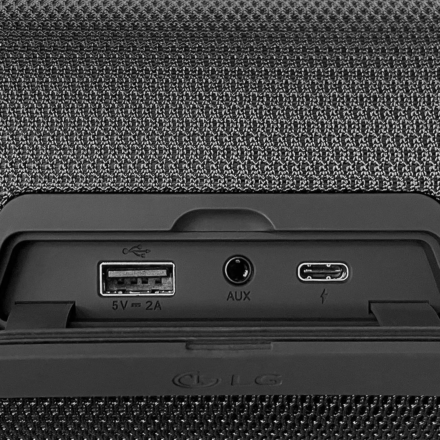 LG XG7QBK.DUSALLK Go Portable Bluetooth Speaker - LED Lighting and up to 24-Hour Battery, Black