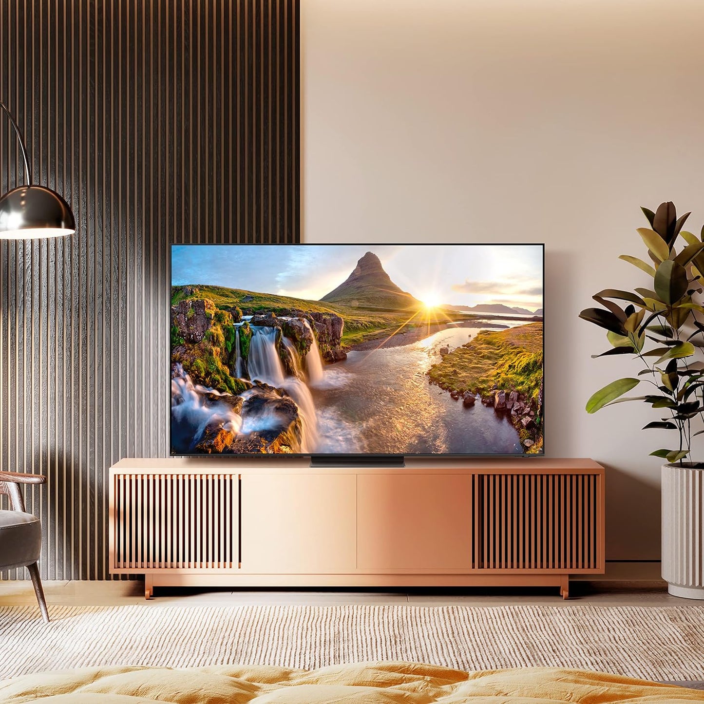 Samsung 55 Inch TV Crystal UHD Crystal Processor 4K Hub - UA55CU7000UXZN (2023 Model)
