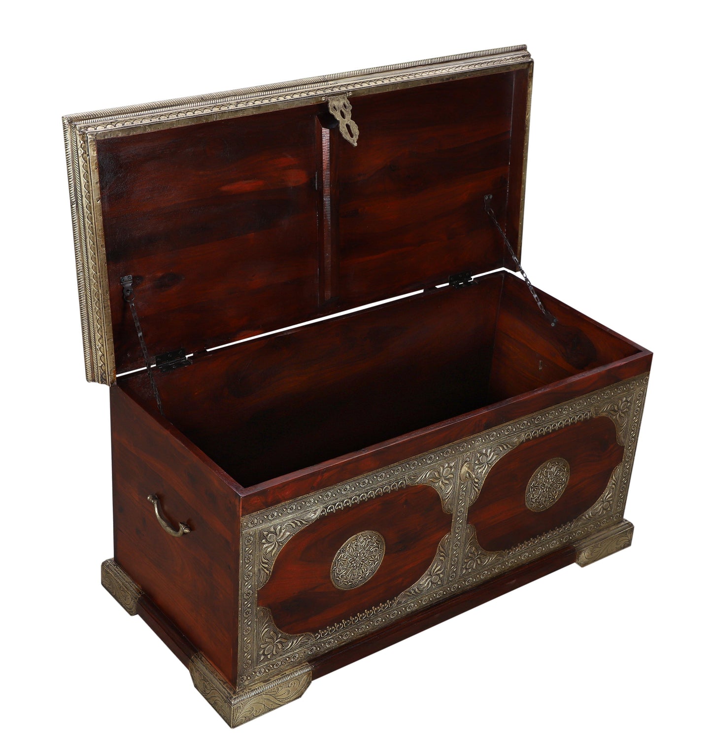 Lavish Touch Baxter Chest - Kea Global