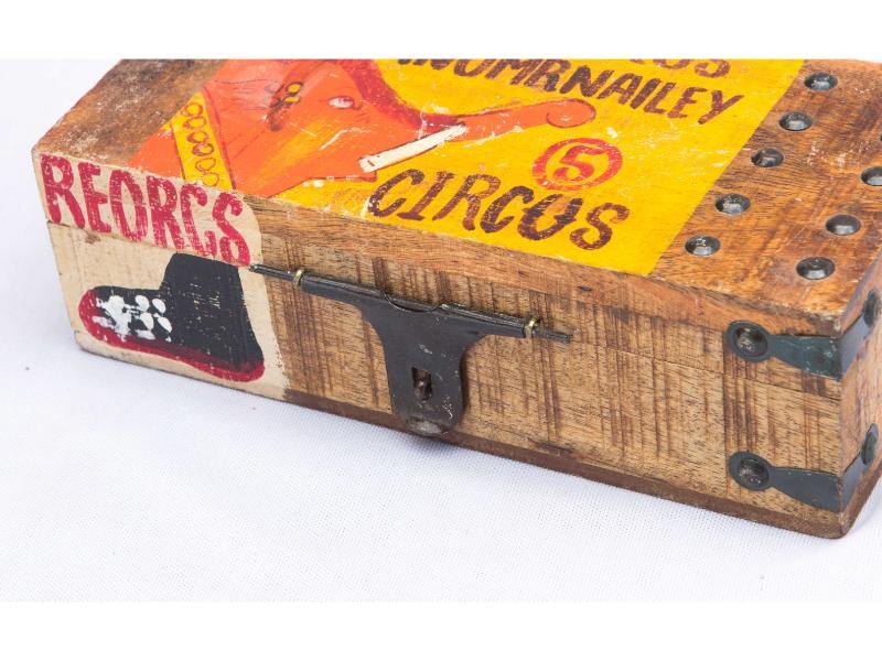 Lavish Touch Arty Crafty Box - Kea Global