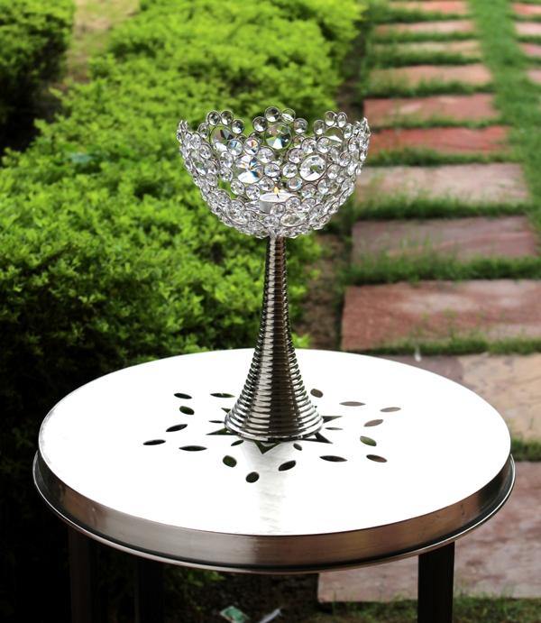 Lavish Touch Piercum Décor - Kea Global