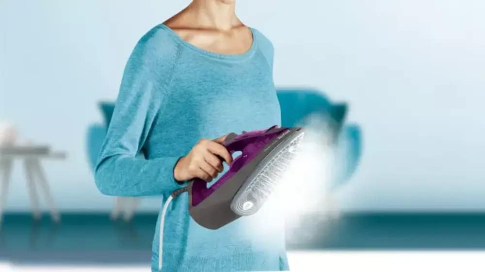 TEFAL Steam Iron | Express Steam Iron Steamer | 2600 W | 270 ml | Anti-scale | Purple | Ceramic Soleplate | 2 Years Warranty | FV2843M0