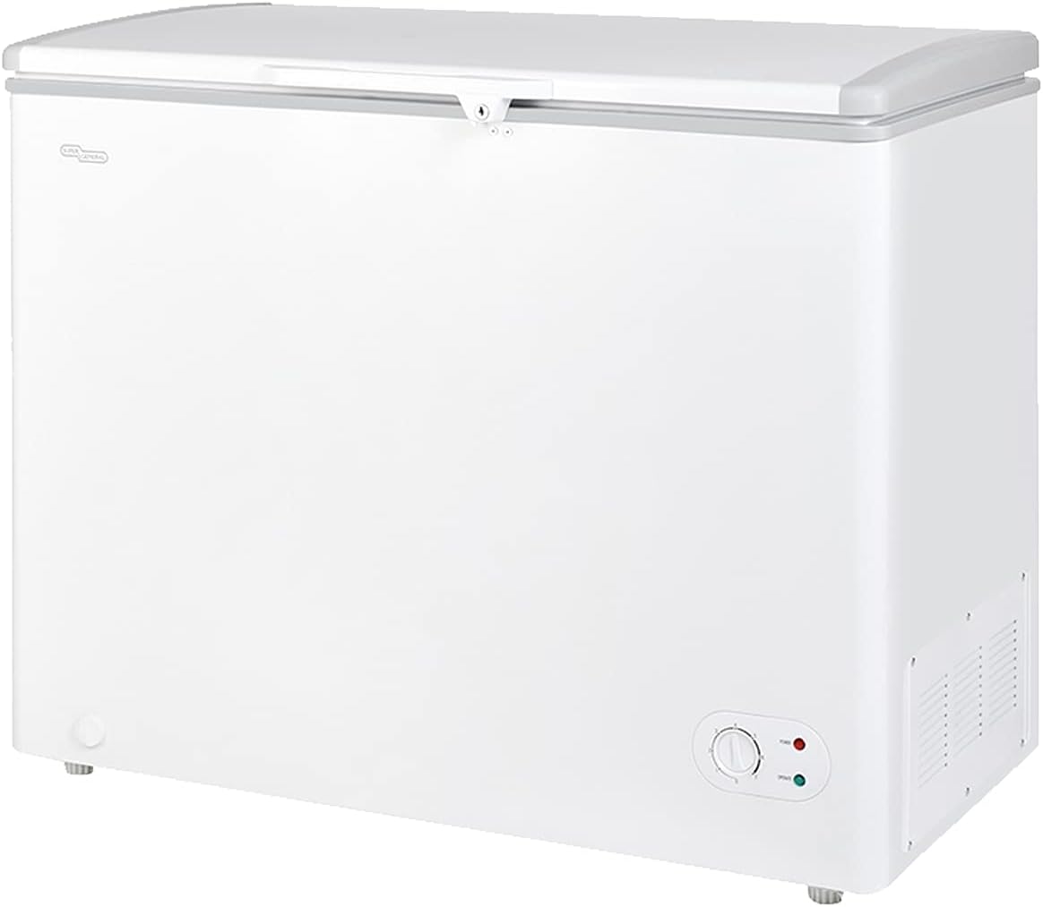 Super General Chest-Freezer 250 Liter Gross Volume, SGF-244-H, White, Compact Deep-Freezer with Storage-Basket, Lock & Key, Wheels, 99.6 x 56.5 x 83.5 cm, 1 Year Warranty