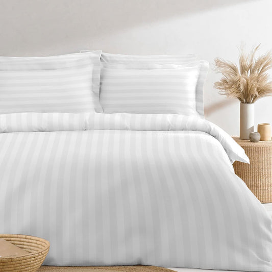 Pizuna Cotton Full Duvet Cover Set, 300 Thread Count Long Staple Cotton Sateen Weave with Button Closure (Combed Checks Luxury Red Cotton Duvet Cover Full)