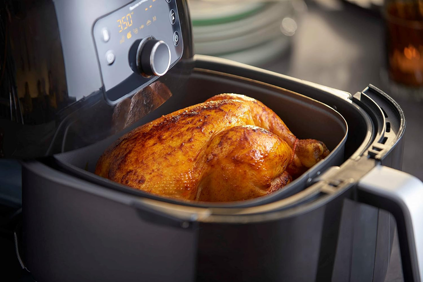 PHILIPS Avance Collection 2200W Air Fryer, with Fat Removal Technology for Healthy Cooking/Baking/Grilling, HD9650/91, Black., 1.4Kg XXL - UAE Version