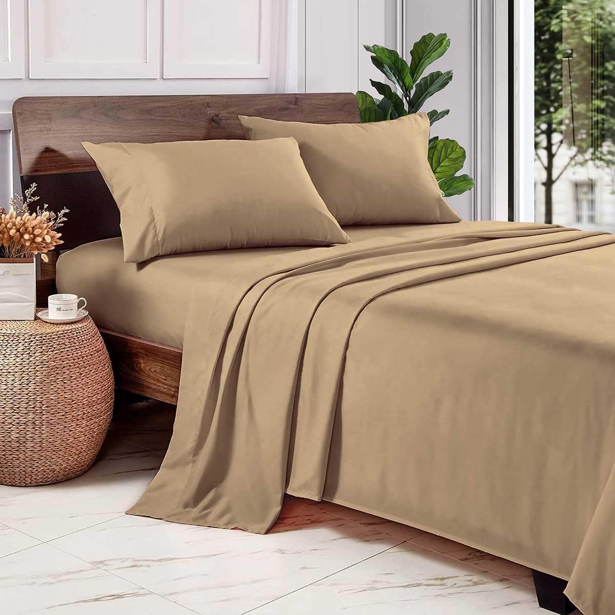 Lavish Touch Egyptian Cotton Sheets Set | 4-Piece with 1 Deep Pocket Fitted Sheet, Flat Sheet, & Two Pillowcases, Soft Luxury Hotel Quality Bedding 600 Thread Count