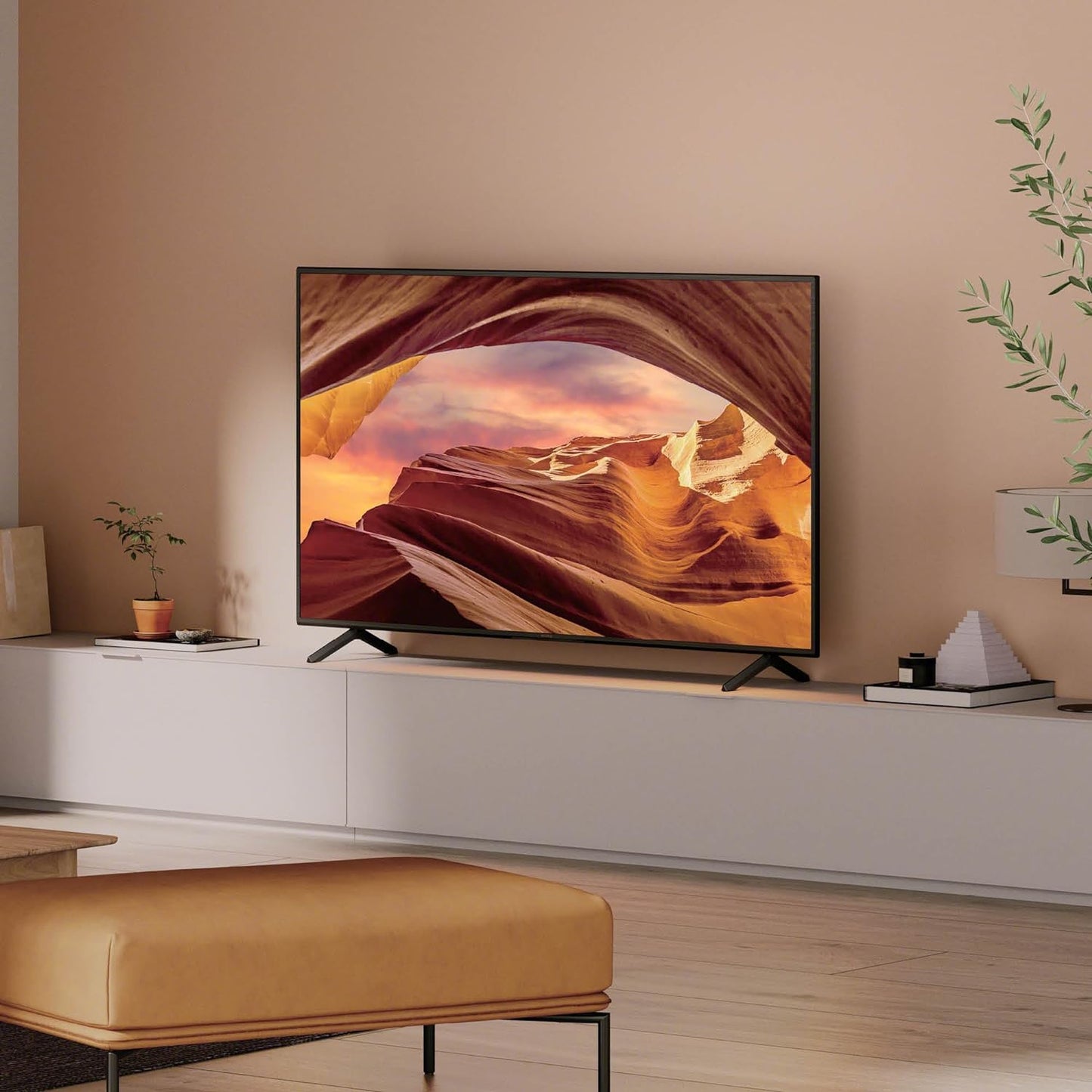 Sony Bravia 75 Inch LED TV 4K UHD HDR Smart Google TV and Exclusive Features for the Playstation 5 - KD-75X77L (2023 Model) - UAE Version