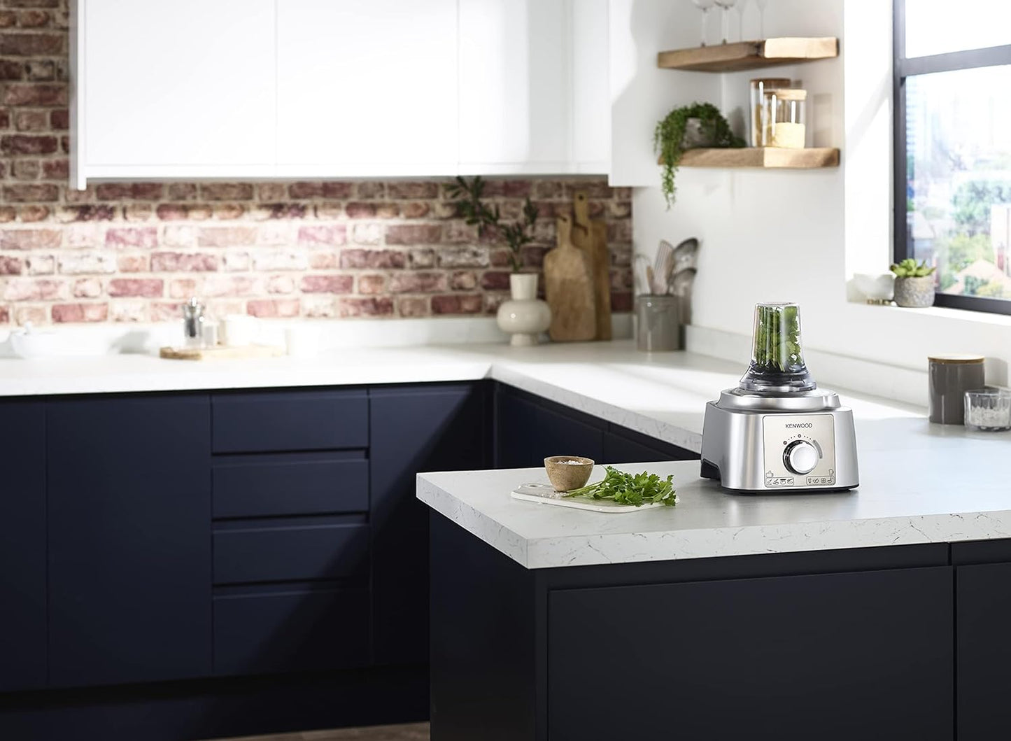 Kenwood Food Processor 1000W Multi-Functional With 3L Bowl, 2 Stainless Steel Disks, Blender, Grinder Mill, Whisk, Dough Maker Fdp65.400Wh White