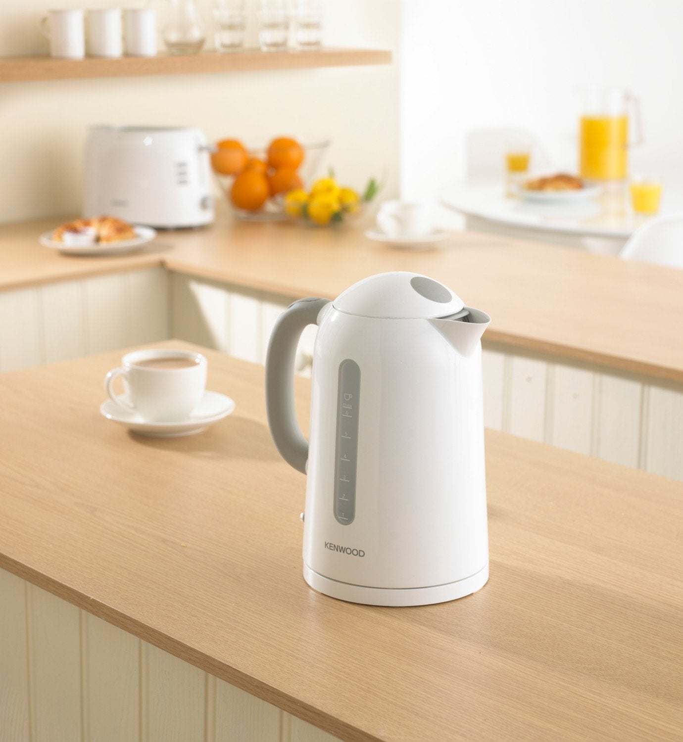 Kenwood Kettle 1.7L Cordless Electric Kettle 2200W with Auto Shut-Off & Removable Mesh Filter ZJP00.000BK Black