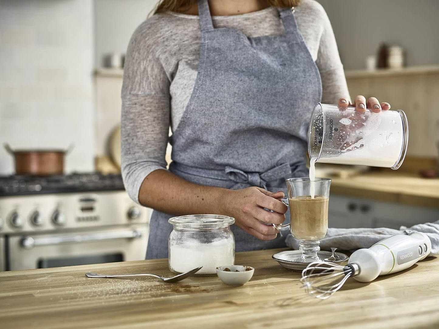 KENWOOD Hand Blender Metal Wand 600W Stick with Graduated Beaker, Turbo Function, Removable for Easy Cleaning HBM02.001WH White/Silver