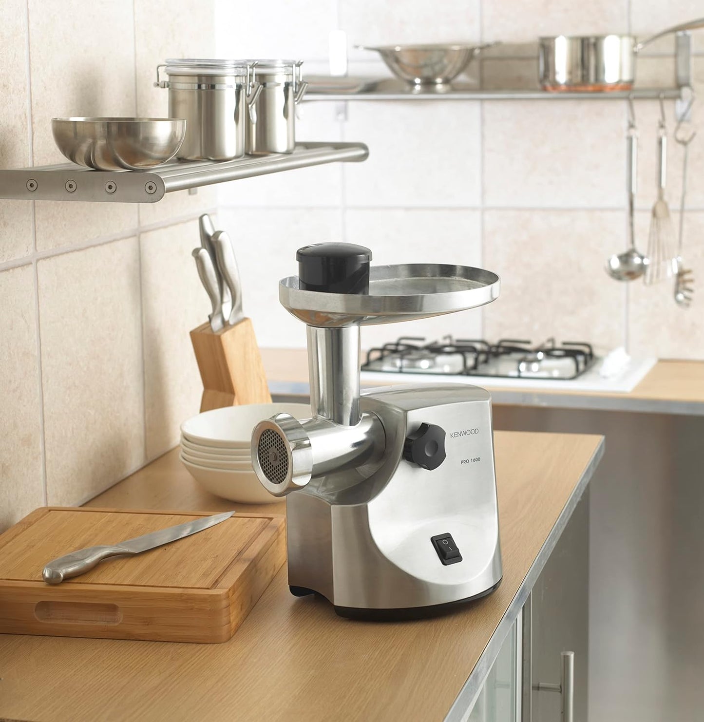 KENWOOD Meat Grinder 1600W Powerful Metal Body Mincer with Kibbeh Maker, Sausage Feed Tube Pusher, 3 Stainless Steel Screens for Fine, Medium & Coarse Results MG510 Silver