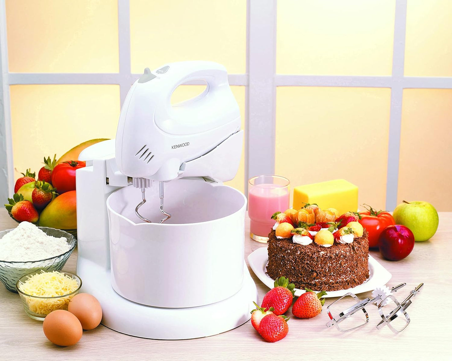Kenwood Stand Mixer Hand (Electric Whisk) 300W With 2.4L Rotary Bowl, 5 Speeds + Turbo Button, Twin Stainless Steel Kneader And Beater For Mixing, Whipping, Whisking, Kneading Hmp22.000Wh White