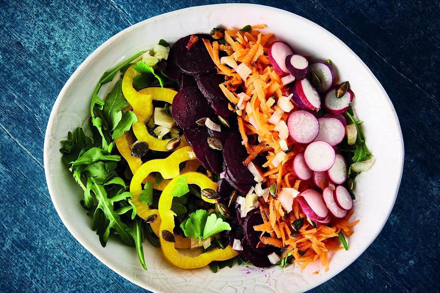 Kenwood Food Processor 750W Multi-Functional With 3 Interchangeable Disks, Blender, Whisk, Dough Maker Fdp03 White