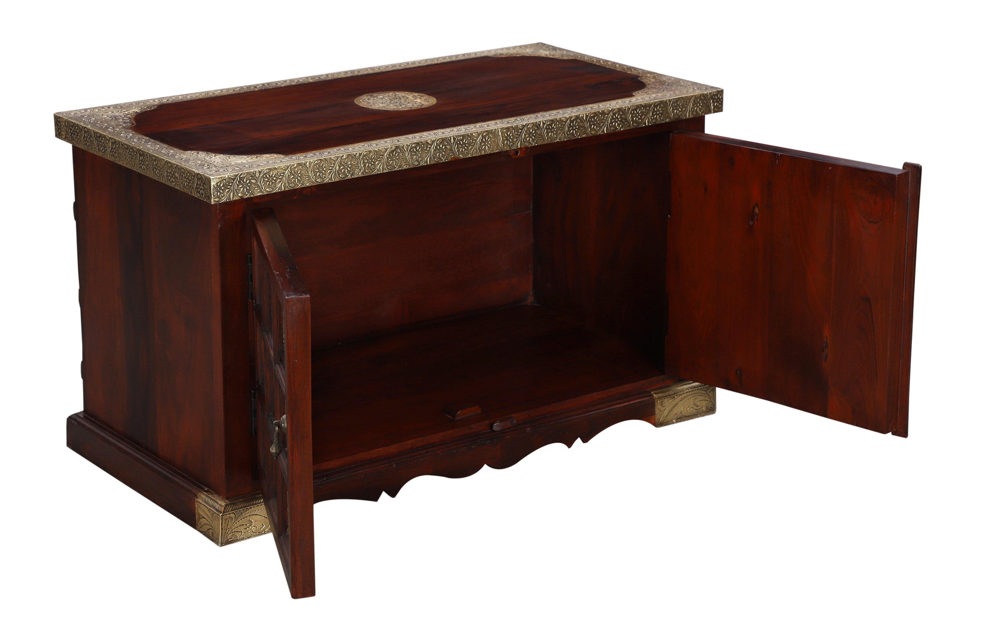 Lavish Touch Northam Chest - Kea Global