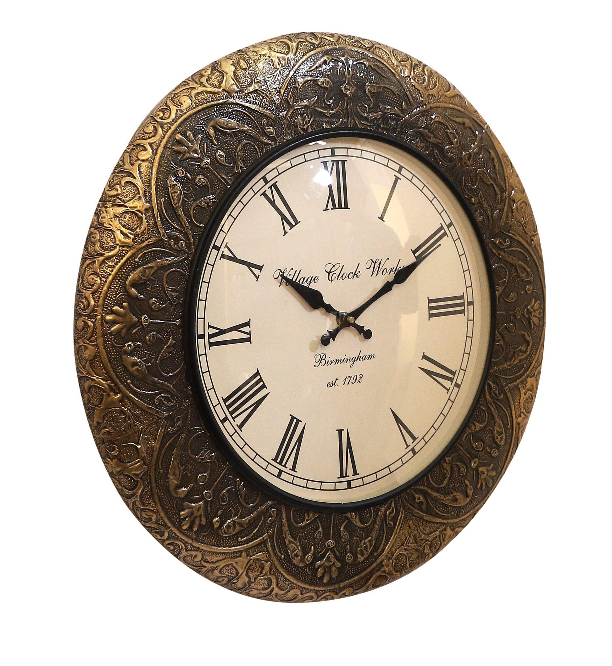 Lavish Touch Nora Clock - Kea Global