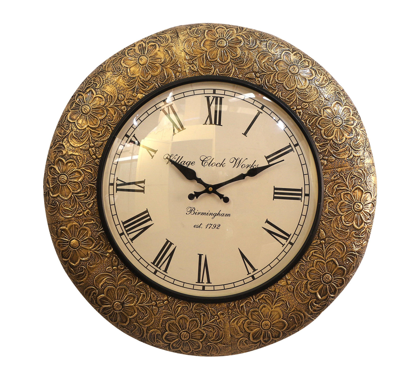 Lavish Touch Zola Clock - Kea Global