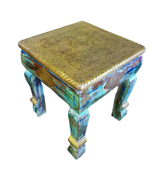 lavish-touch-axva-table