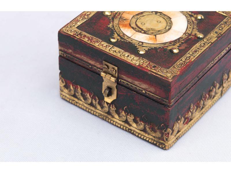 Lavish Touch Checkso Box - Bone Inlay - Kea Global