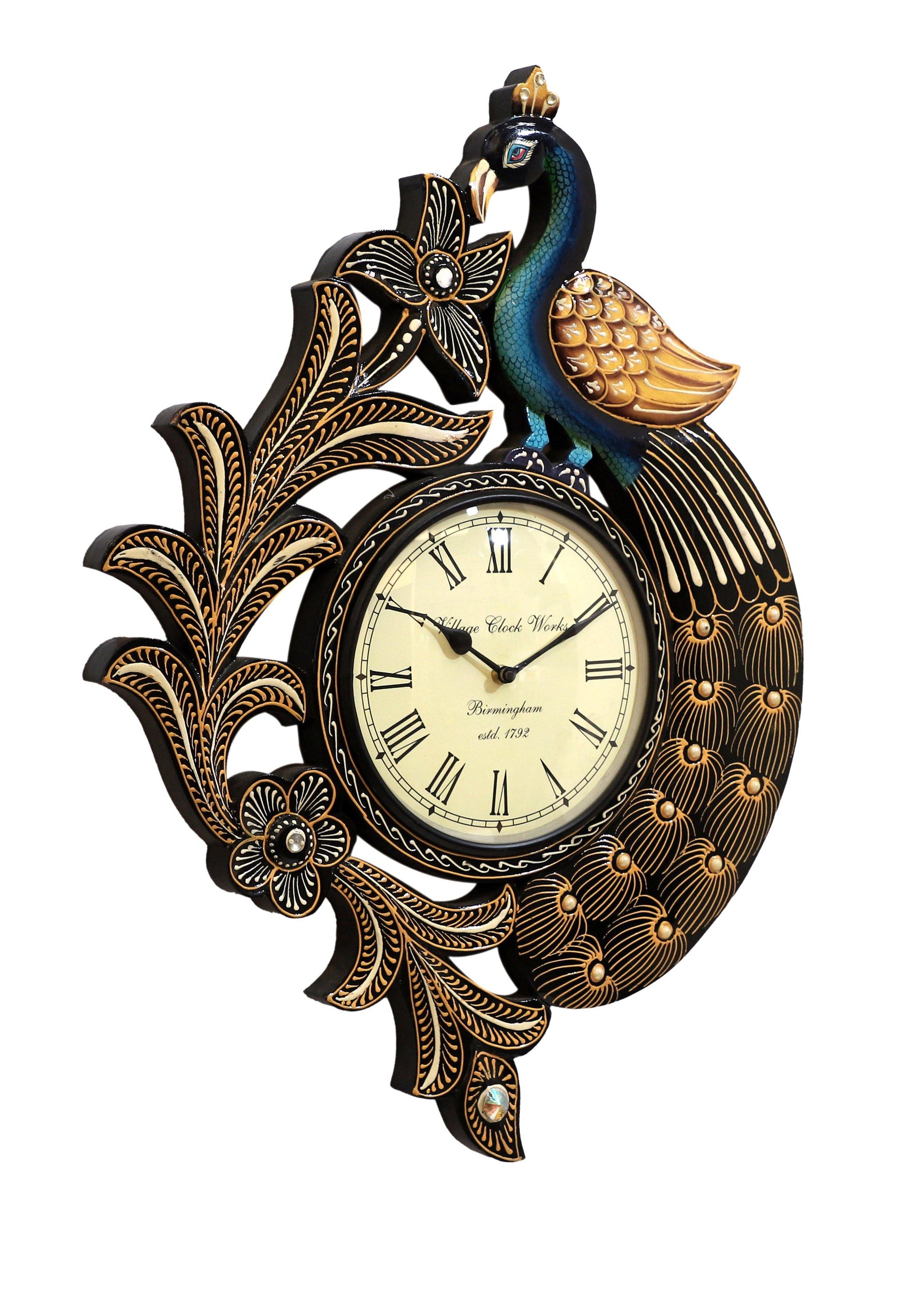 lavish-touch-nelso-clock